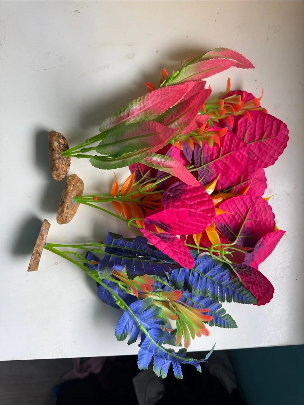 Colorful Silk Aquarium Plants & Flowers with Weighted Bases – Fish Tank Decor